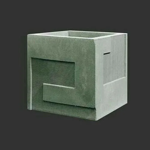 Bănci și ghivece din beton — 10
