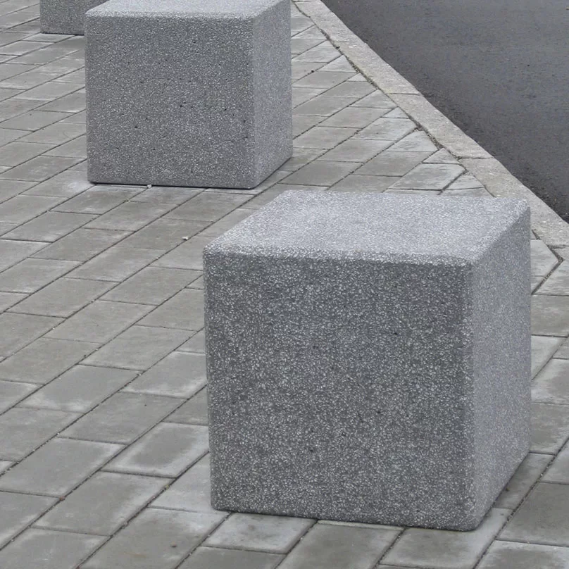 Bănci și ghivece din beton — 8